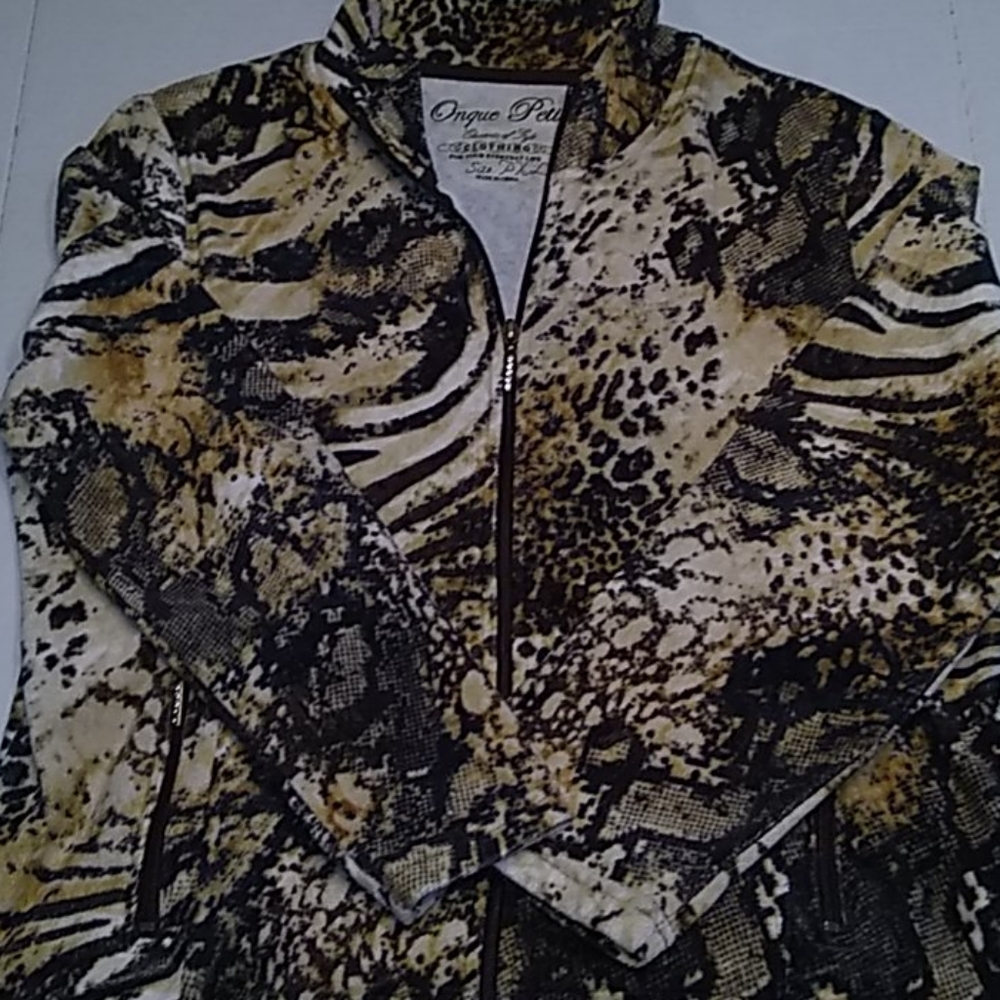 Onque Petite animal print jacket.